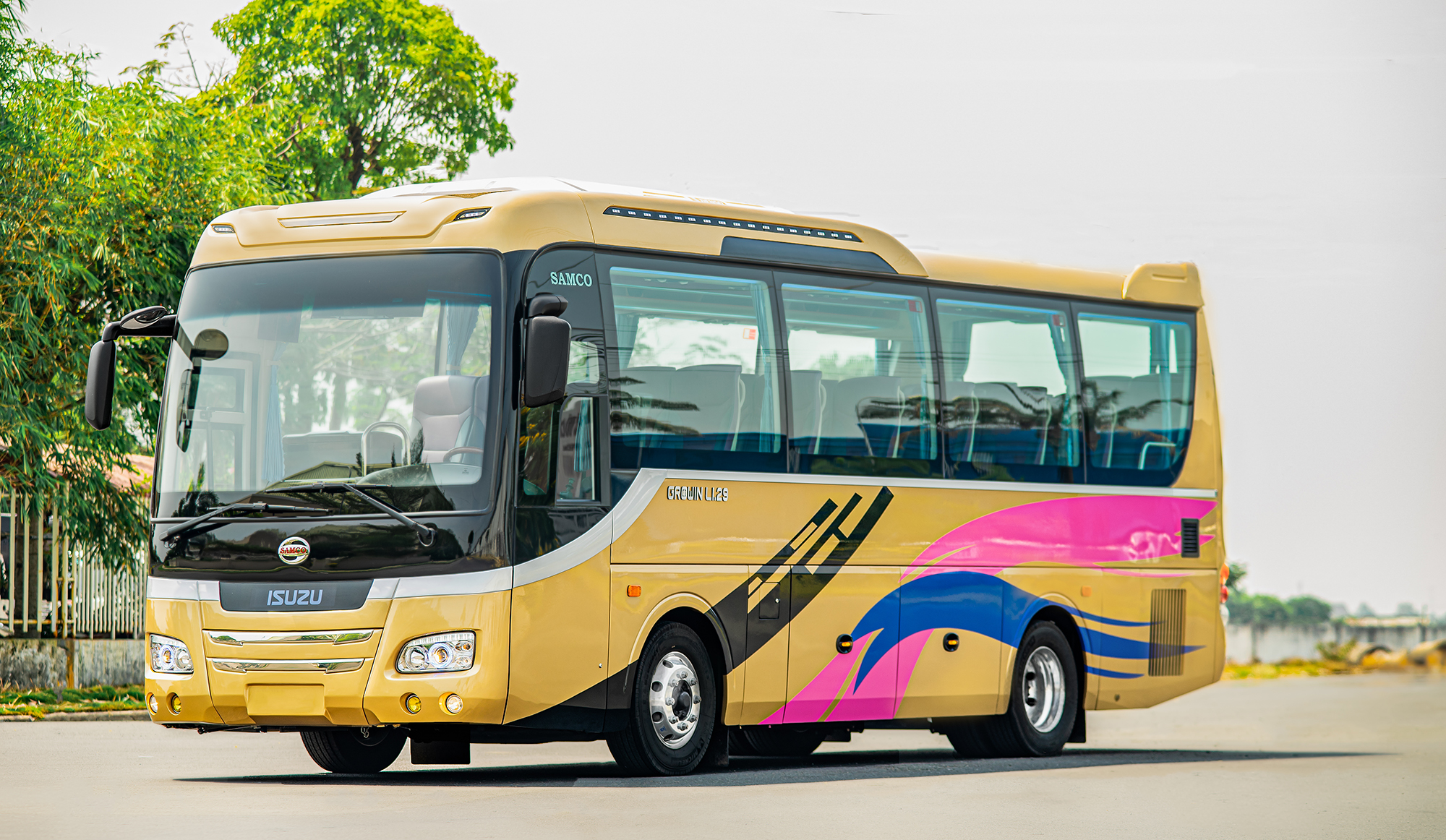 Thuê Xe 29 chỗ Isuzu Samco