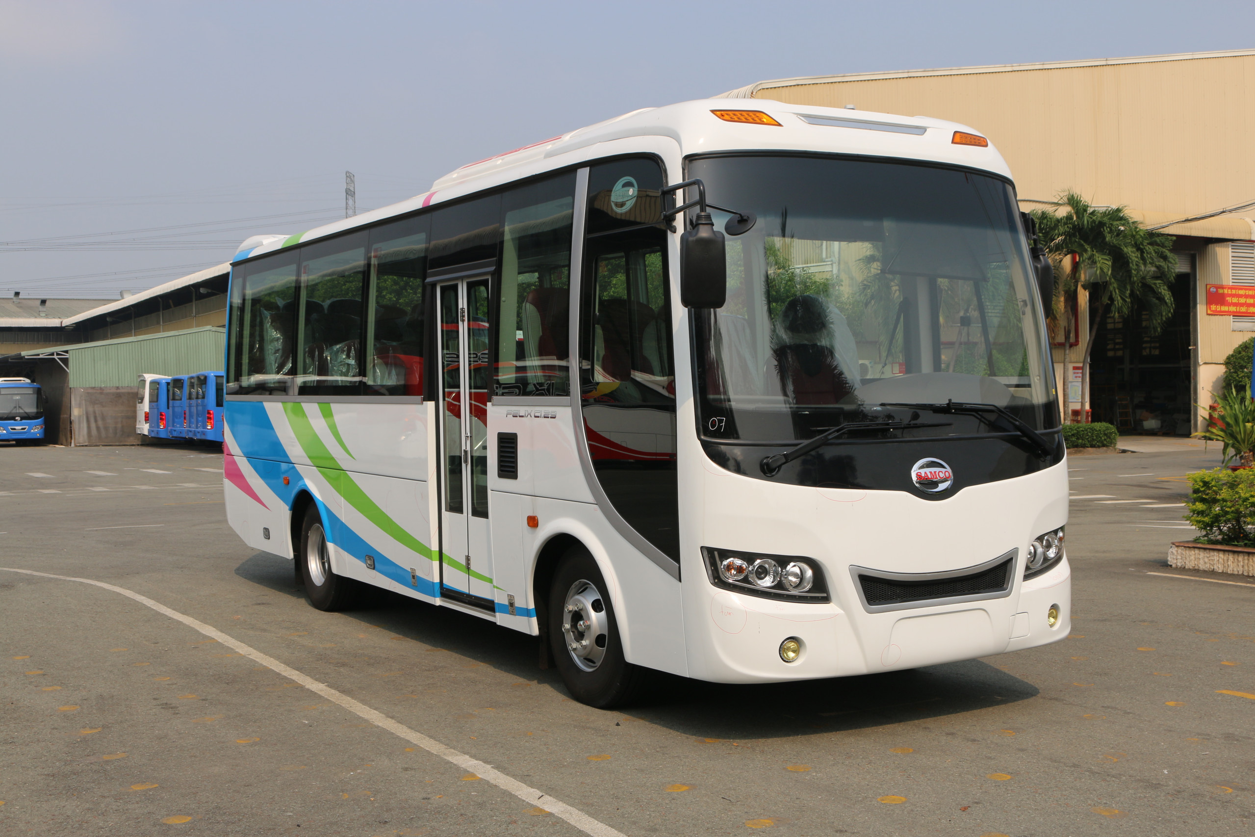 Thue xe 29 cho ha noi