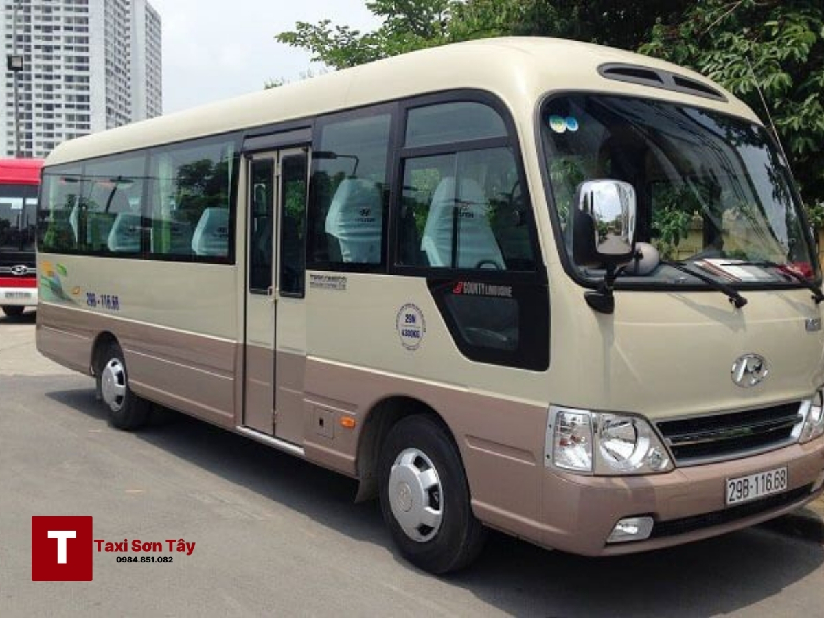 Thue xe 29 cho di cao bang